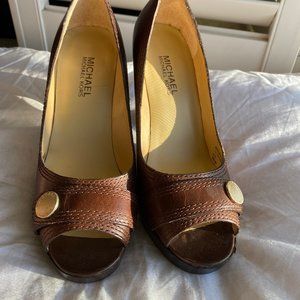 brown MICHAEL KORS heels